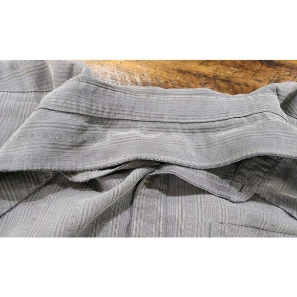 Marmot Mens Shirt Button Up Gray Medium Short Sleeves Pocket Logo *(Flaw) - Picture 4 of 11